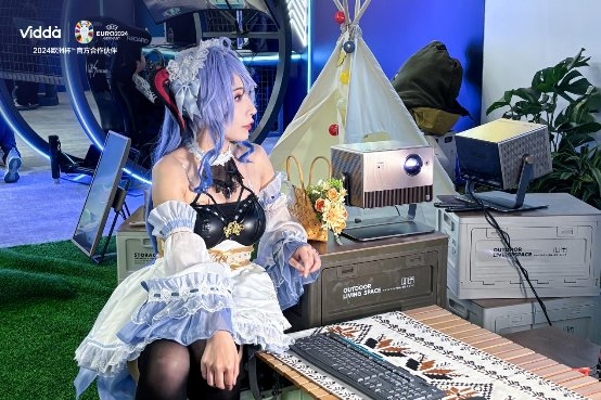 AWE2024现场体验Vidda投影高刷带鱼屏 画质惊艳流畅丝滑(图2) AWE2024现场体验Vidda投影高刷带鱼屏 画质惊艳流畅丝滑(图2)