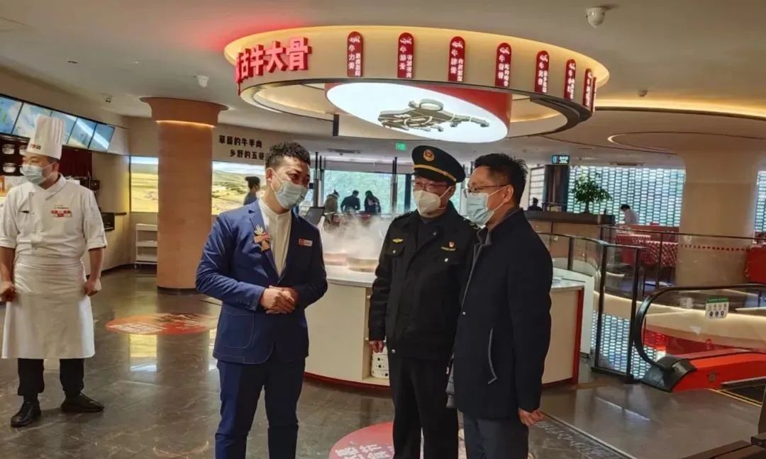 “建管治”并举,浦东这个街道全力守护“舌尖上的安全” “建管治”并举,浦东这个街道全力守护“舌尖上的安全”(图1)