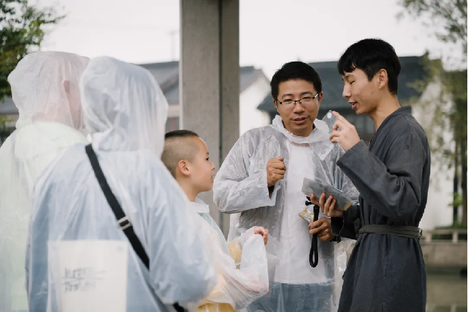 戏说松江“天下粮仓”,探寻仓城历史风貌 ——沉浸式实景活动圆满举行(图5) 戏说松江“天下粮仓”,探寻仓城历史风貌 ——沉浸式实景活动圆满举行(图5)
