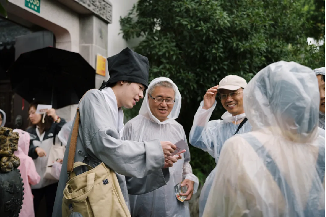 戏说松江“天下粮仓”,探寻仓城历史风貌 ——沉浸式实景活动圆满举行(图6) 戏说松江“天下粮仓”,探寻仓城历史风貌 ——沉浸式实景活动圆满举行(图6)